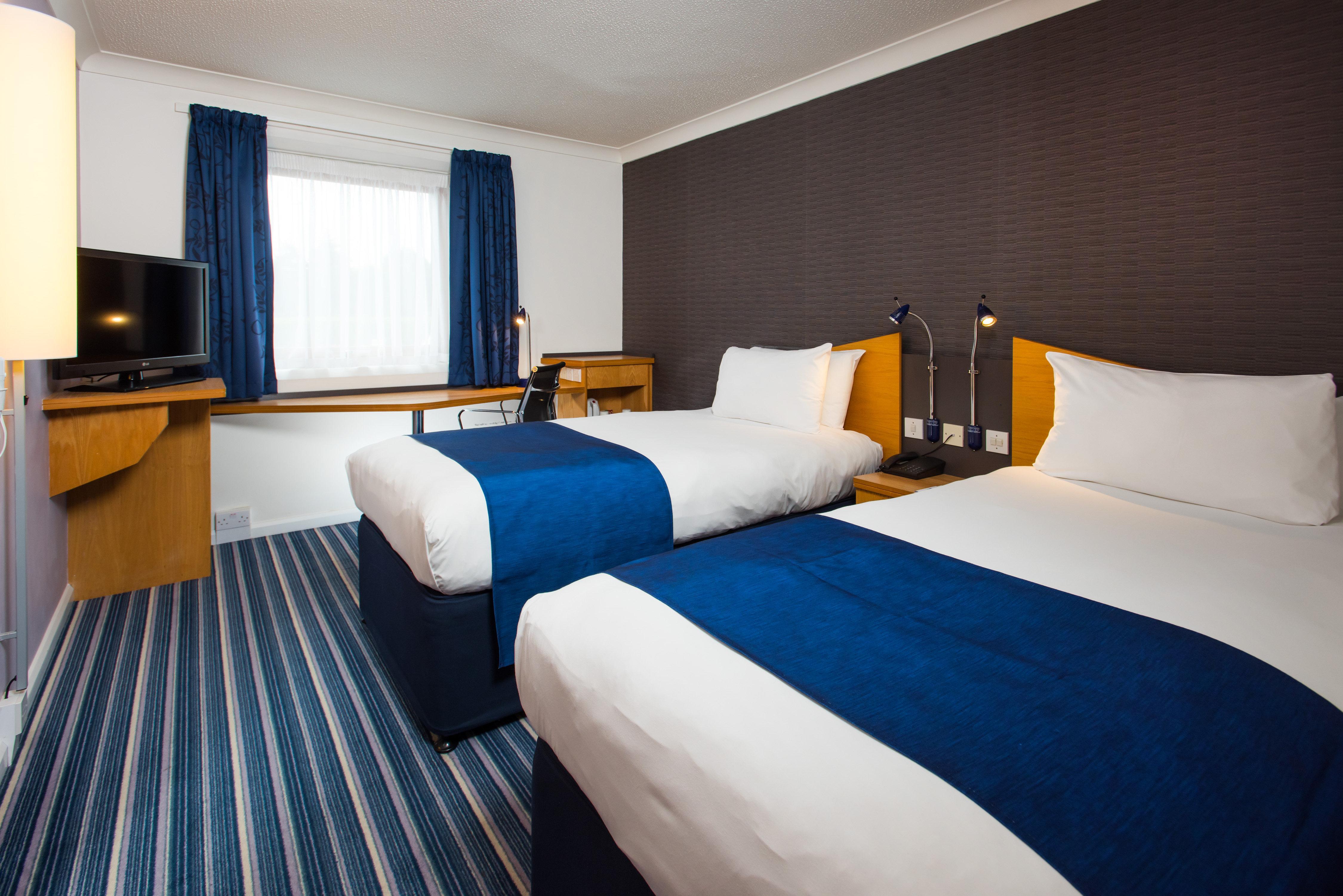 Holiday Inn Express Manchester East, An Ihg Hotel Екстер'єр фото